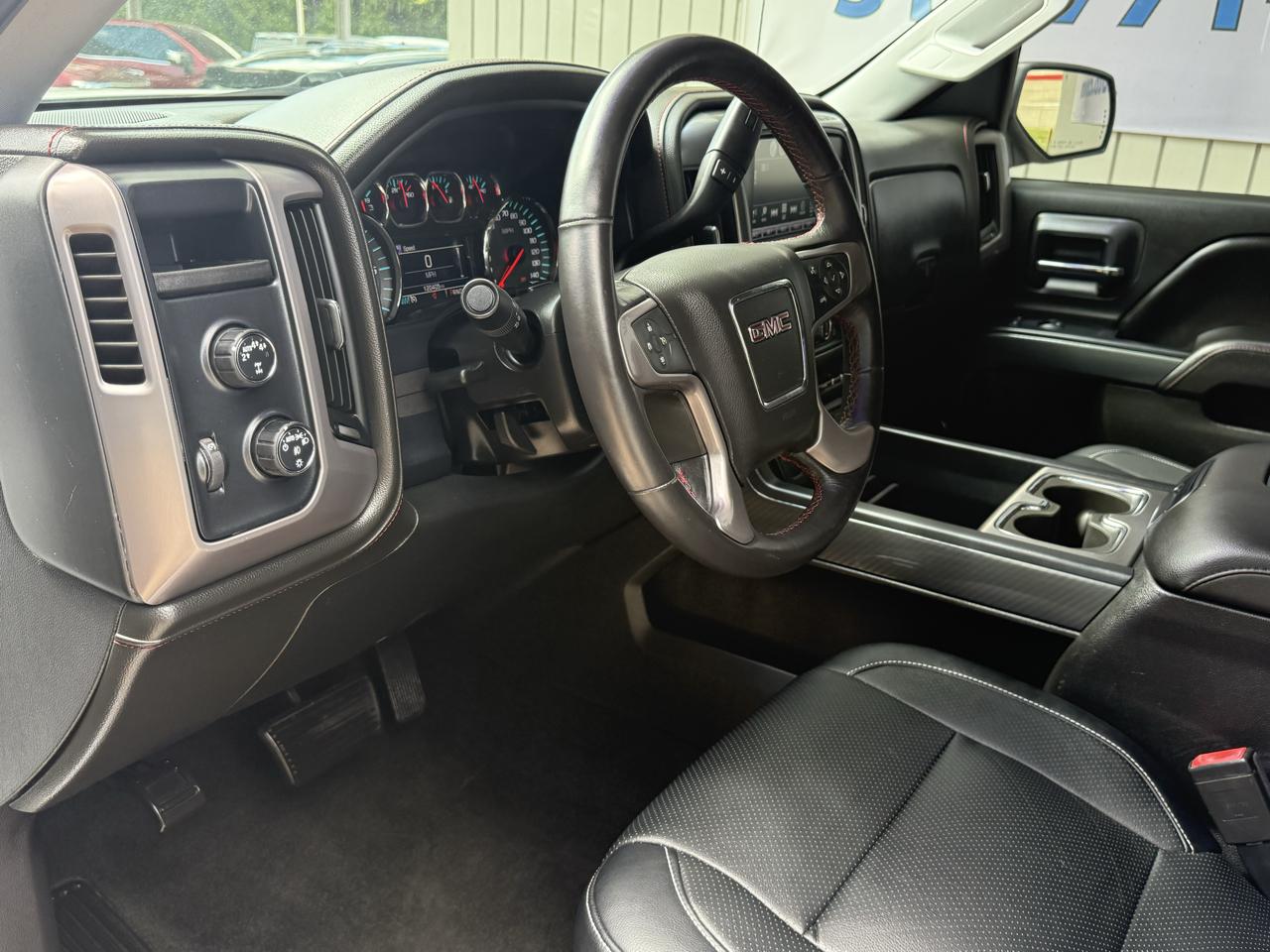 GMC Sierra 1500 4WD Crew Cab 143.5" SLT 2018