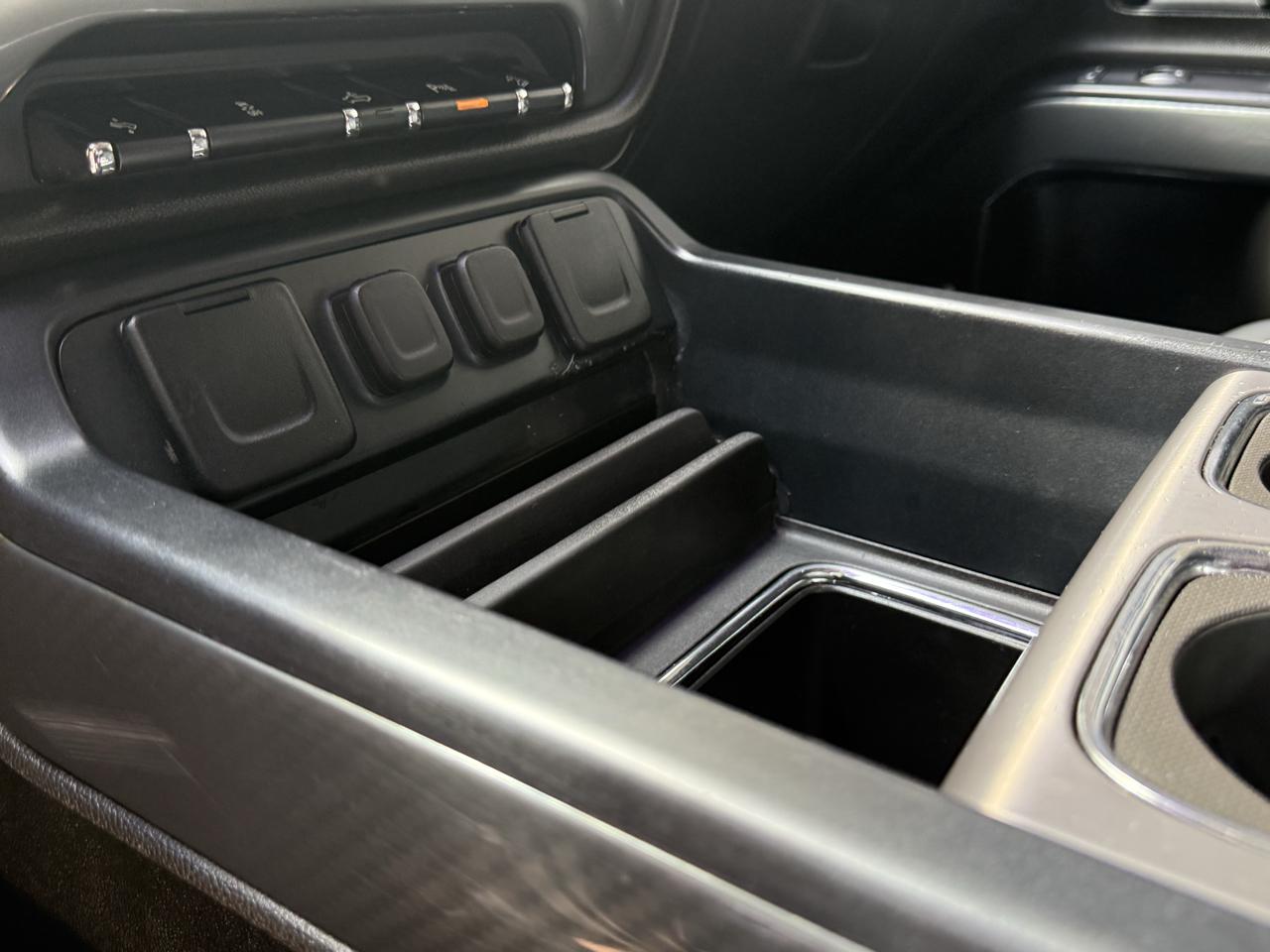 GMC Sierra 1500 4WD Crew Cab 143.5" SLT 2018