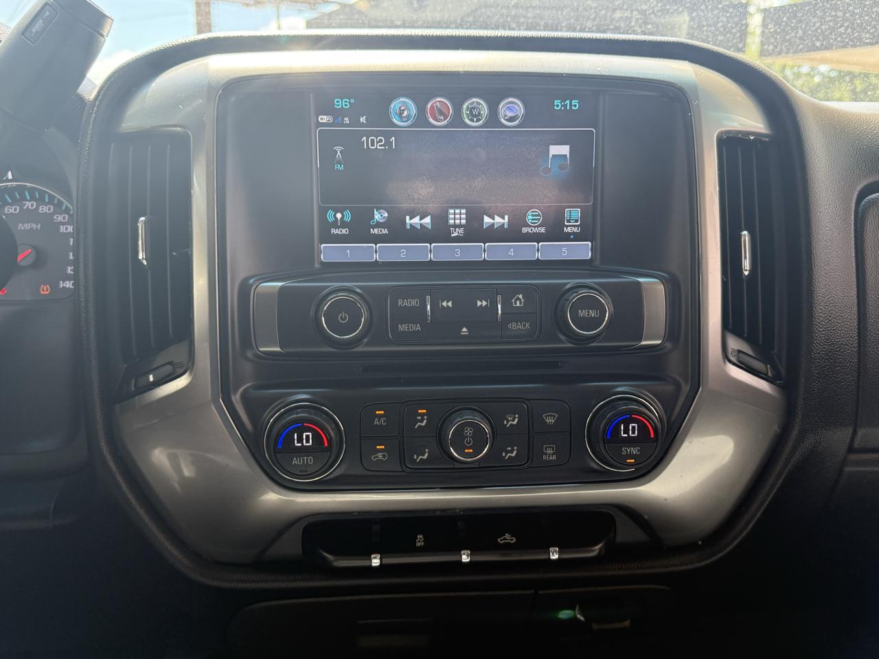 Chevrolet Silverado 1500 2WD Crew Cab 143.5" LT w/1LT 2018