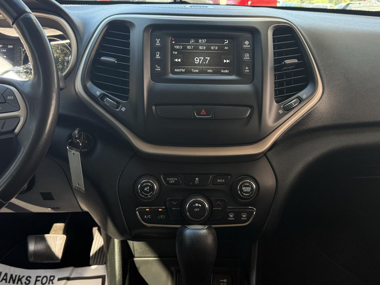 Jeep Cherokee FWD 4dr Latitude 2015