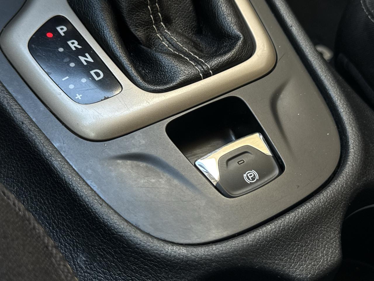 Jeep Cherokee FWD 4dr Latitude 2015