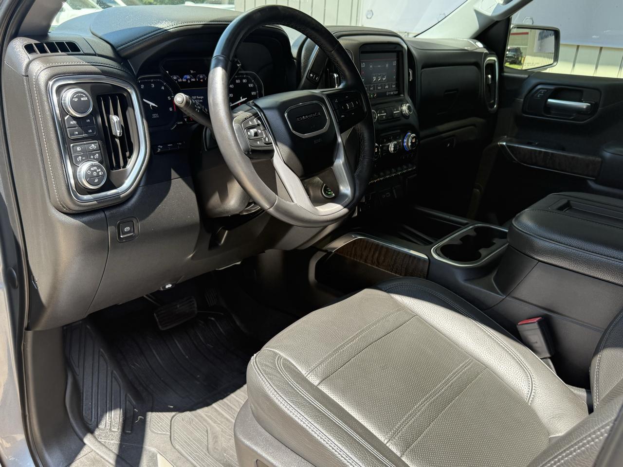 GMC Sierra 1500 4WD Crew Cab 147" Denali 2021
