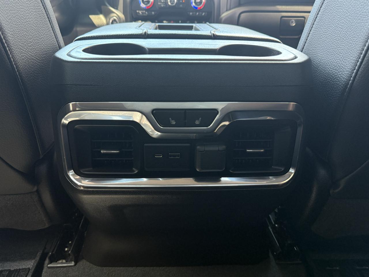 GMC Sierra 1500 4WD Crew Cab 147" Denali 2021