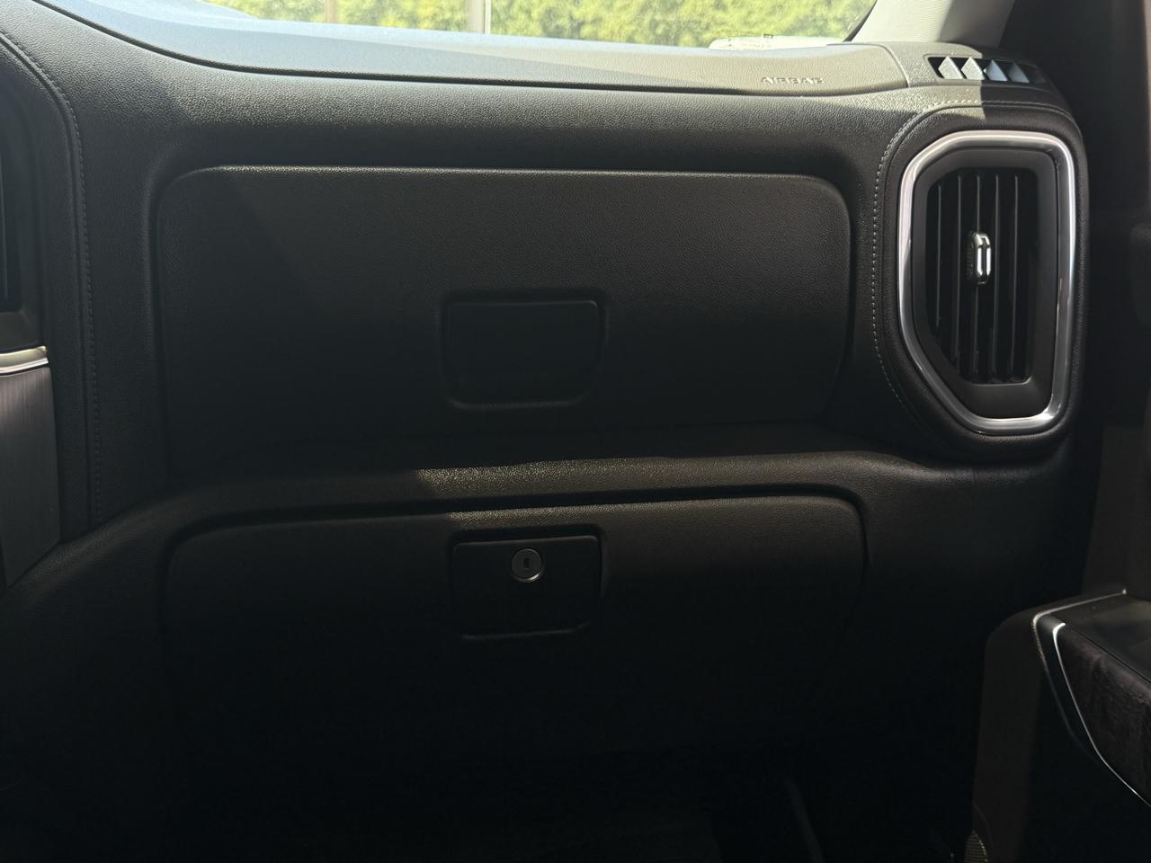 GMC Sierra 1500 4WD Crew Cab 147" Denali 2021