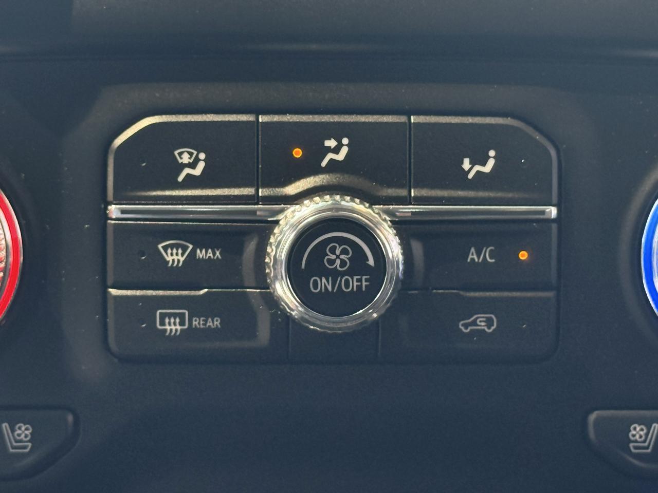 GMC Sierra 1500 4WD Crew Cab 147" Denali 2021