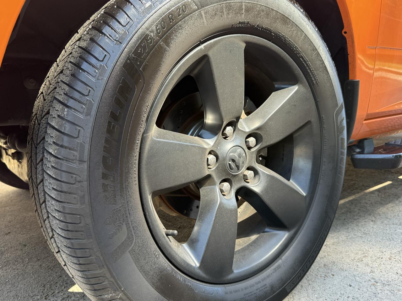 RAM 1500 Classic Express 4x2 Crew Cab 5'7" Box 2019
