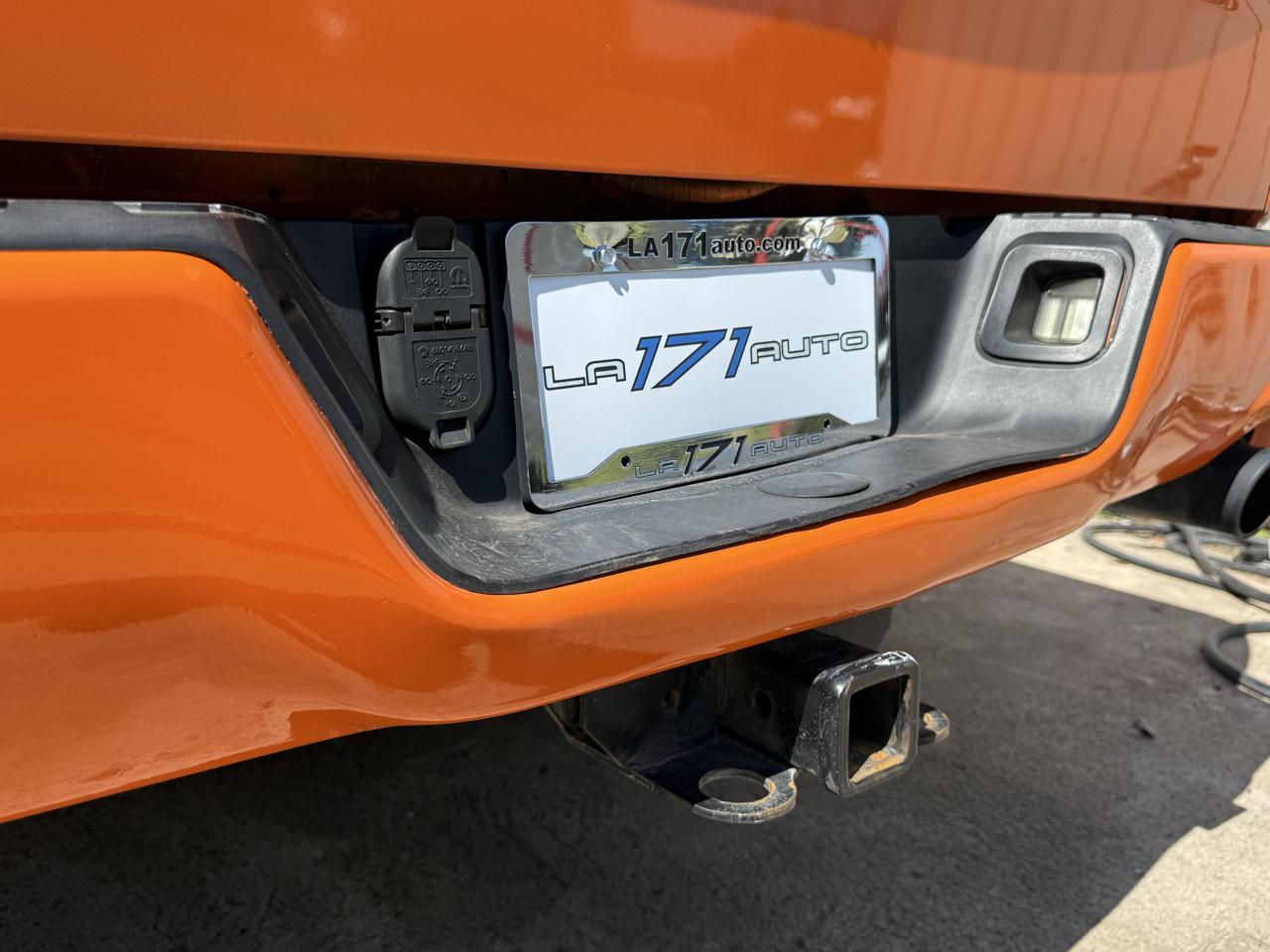 RAM 1500 Classic Express 4x2 Crew Cab 5'7" Box 2019