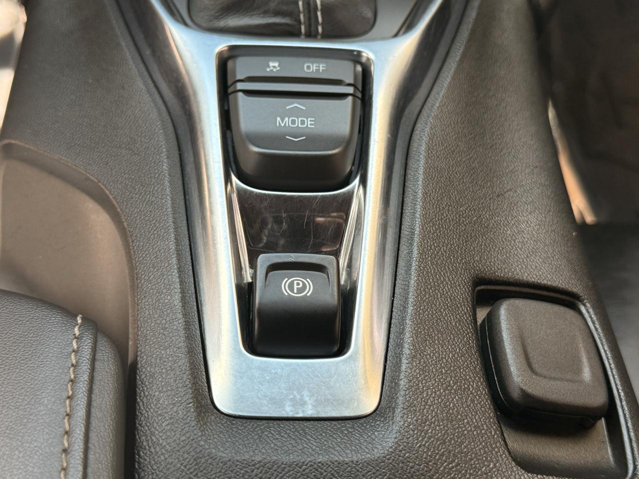 Chevrolet Camaro 2dr Cpe 2LT 2021