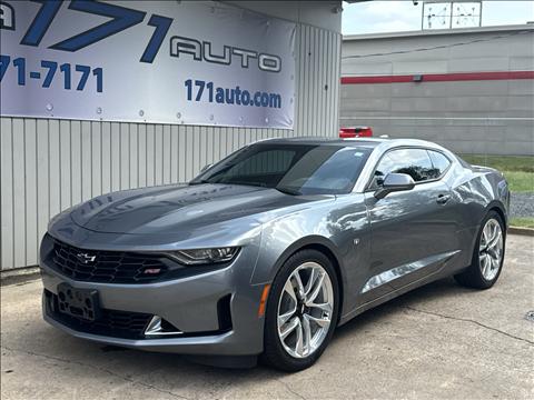 2021 Chevrolet Camaro 2dr Cpe 2LT