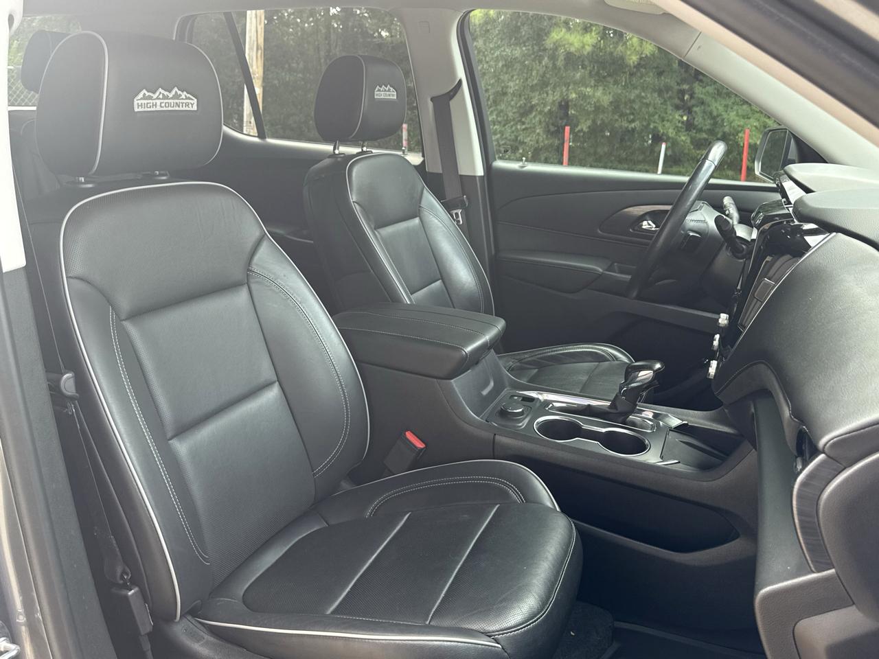 Chevrolet Traverse FWD 4dr High Country 2021