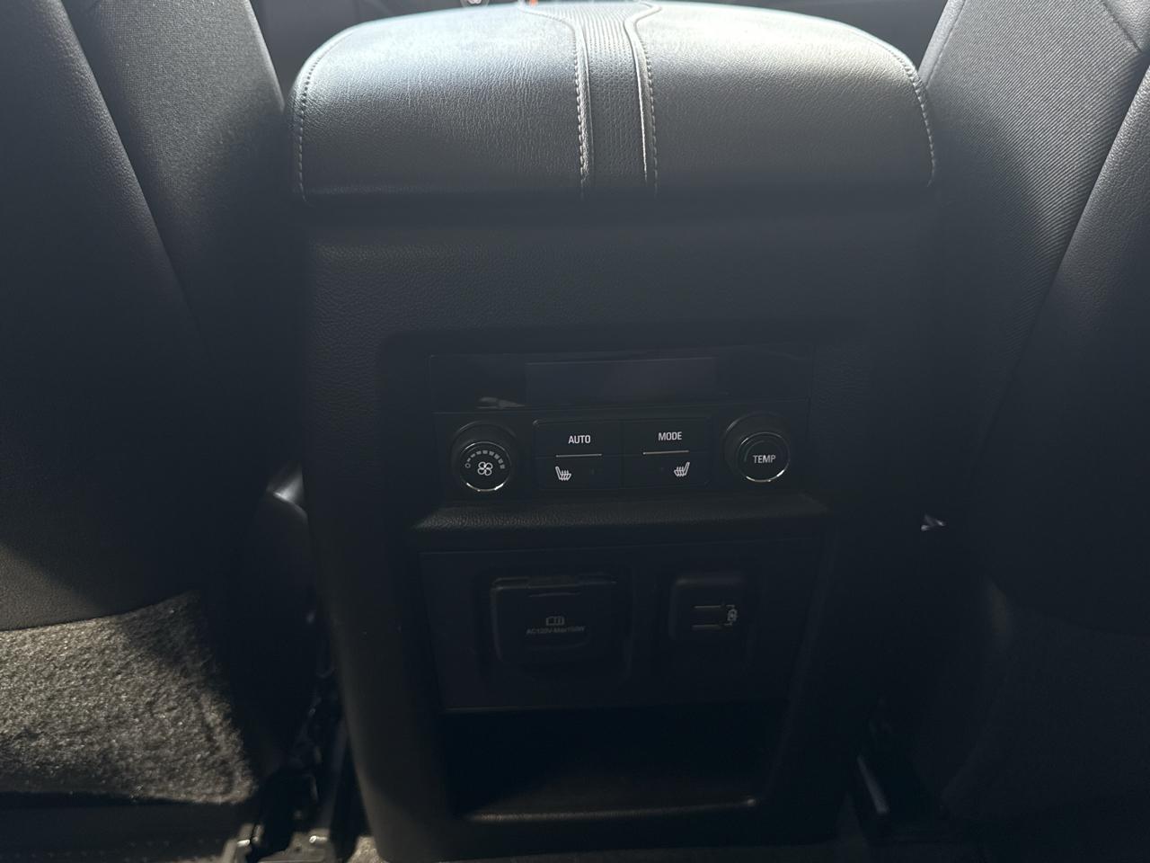 Chevrolet Traverse FWD 4dr High Country 2021