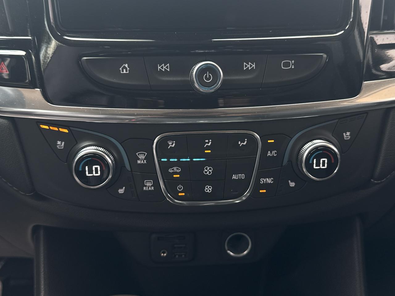 Chevrolet Traverse FWD 4dr High Country 2021