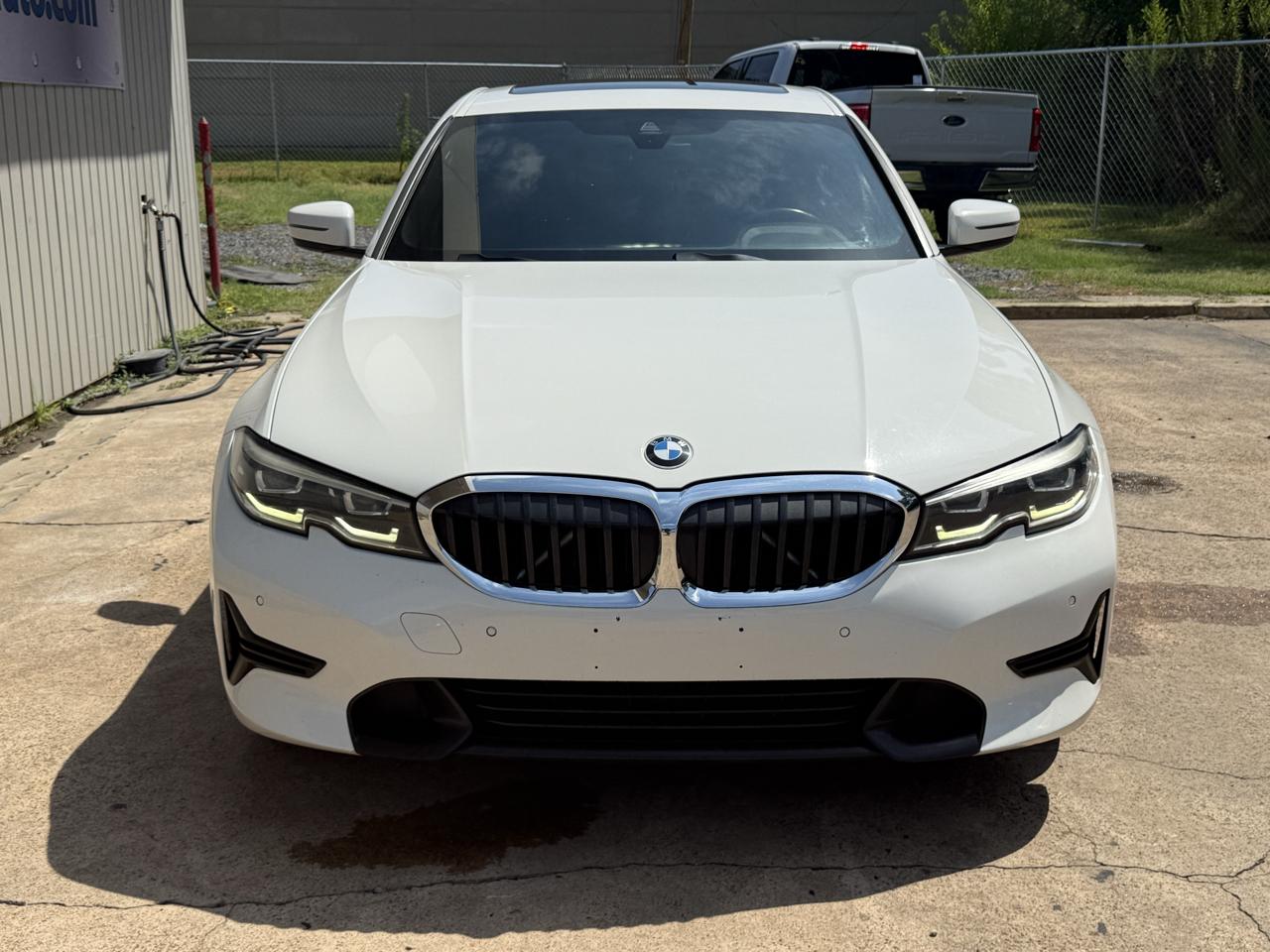 BMW 3 Series 330i Sedan 2019