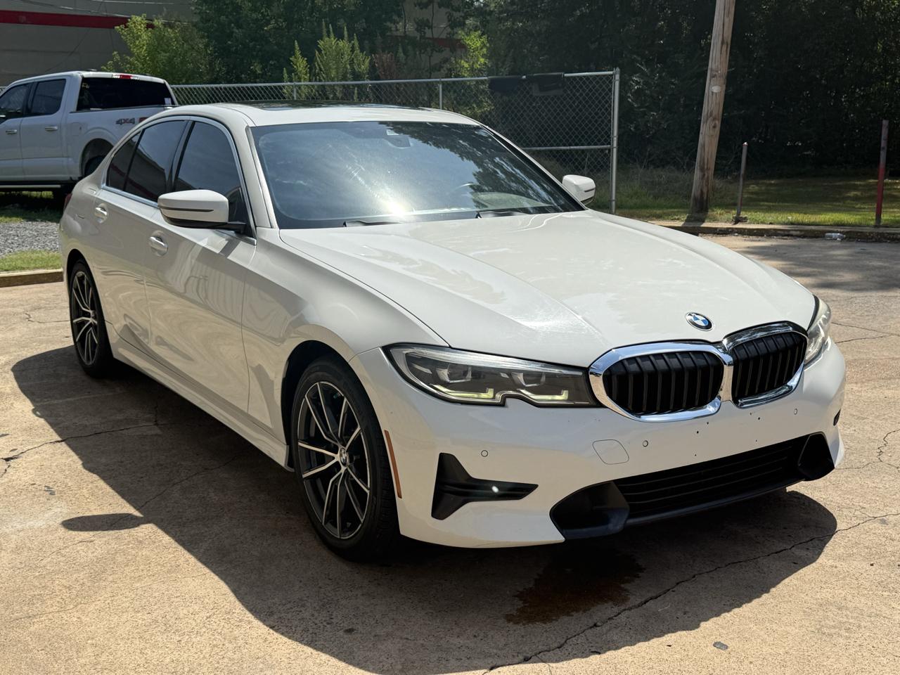 BMW 3 Series 330i Sedan 2019