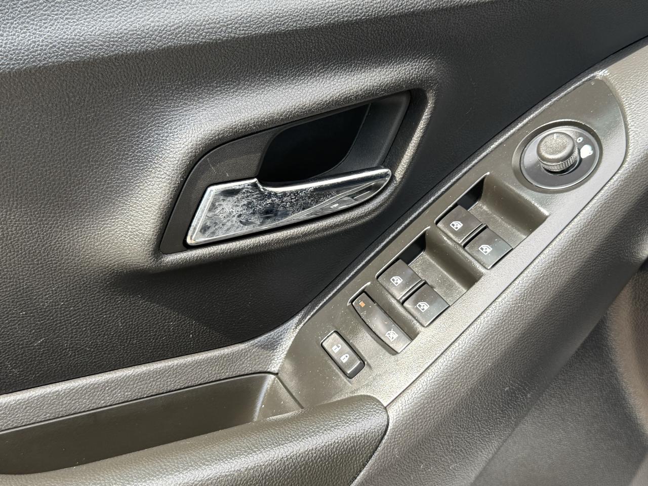 Chevrolet Trax FWD 4dr LS 2022