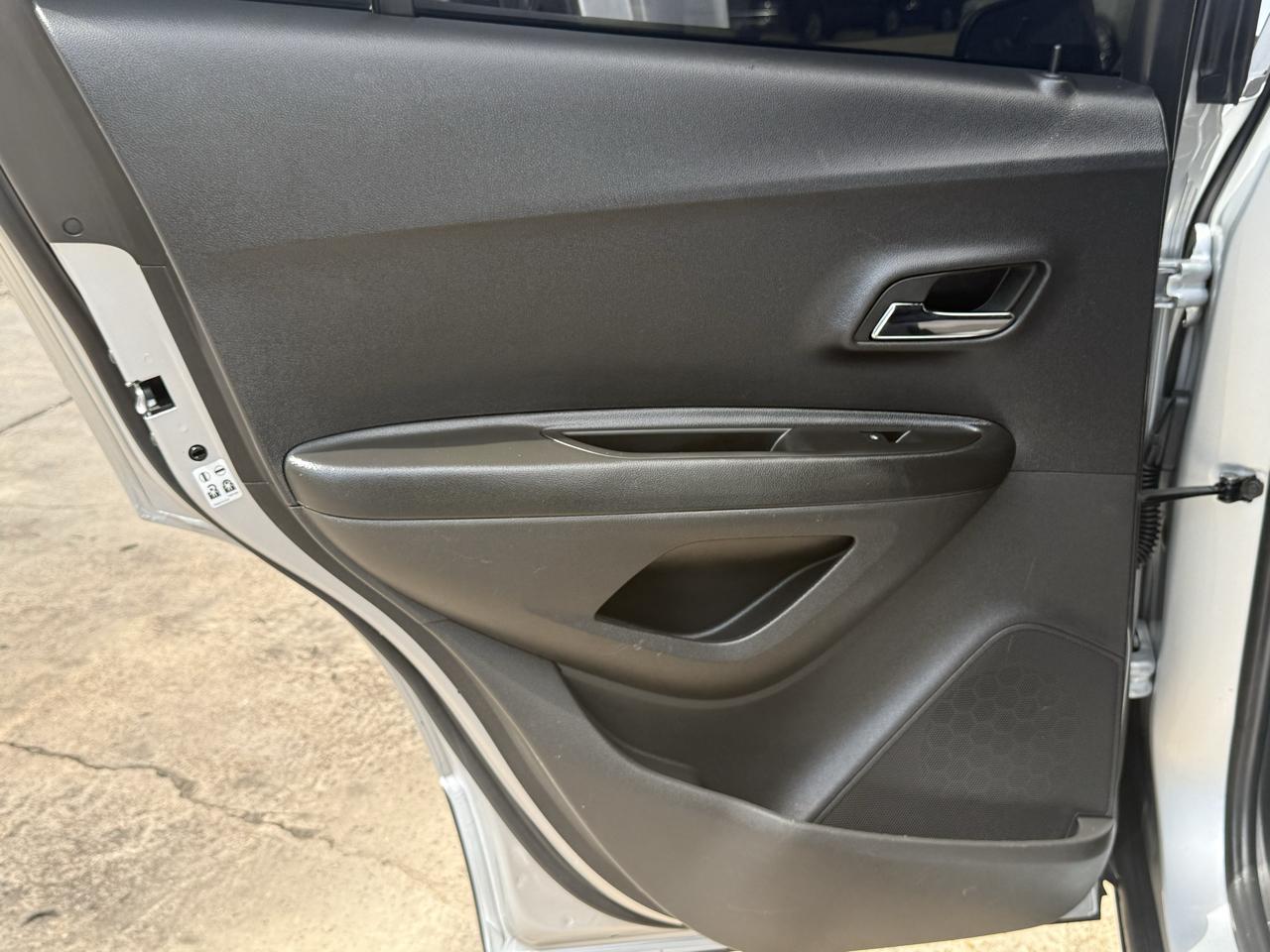 Chevrolet Trax FWD 4dr LS 2022