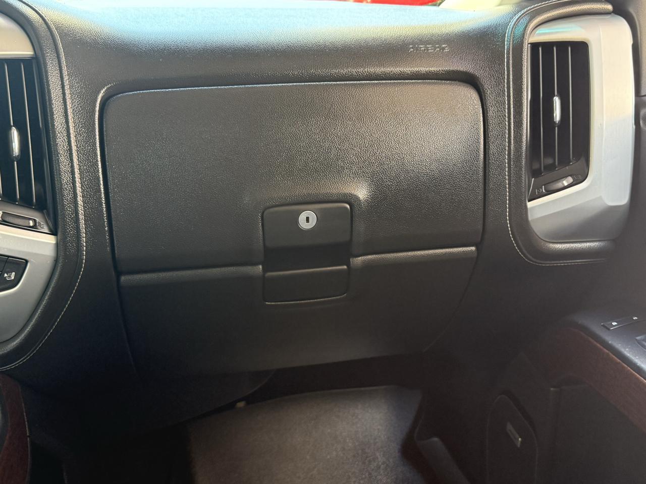GMC Sierra 1500 4WD Crew Cab 143.5" SLT 2014