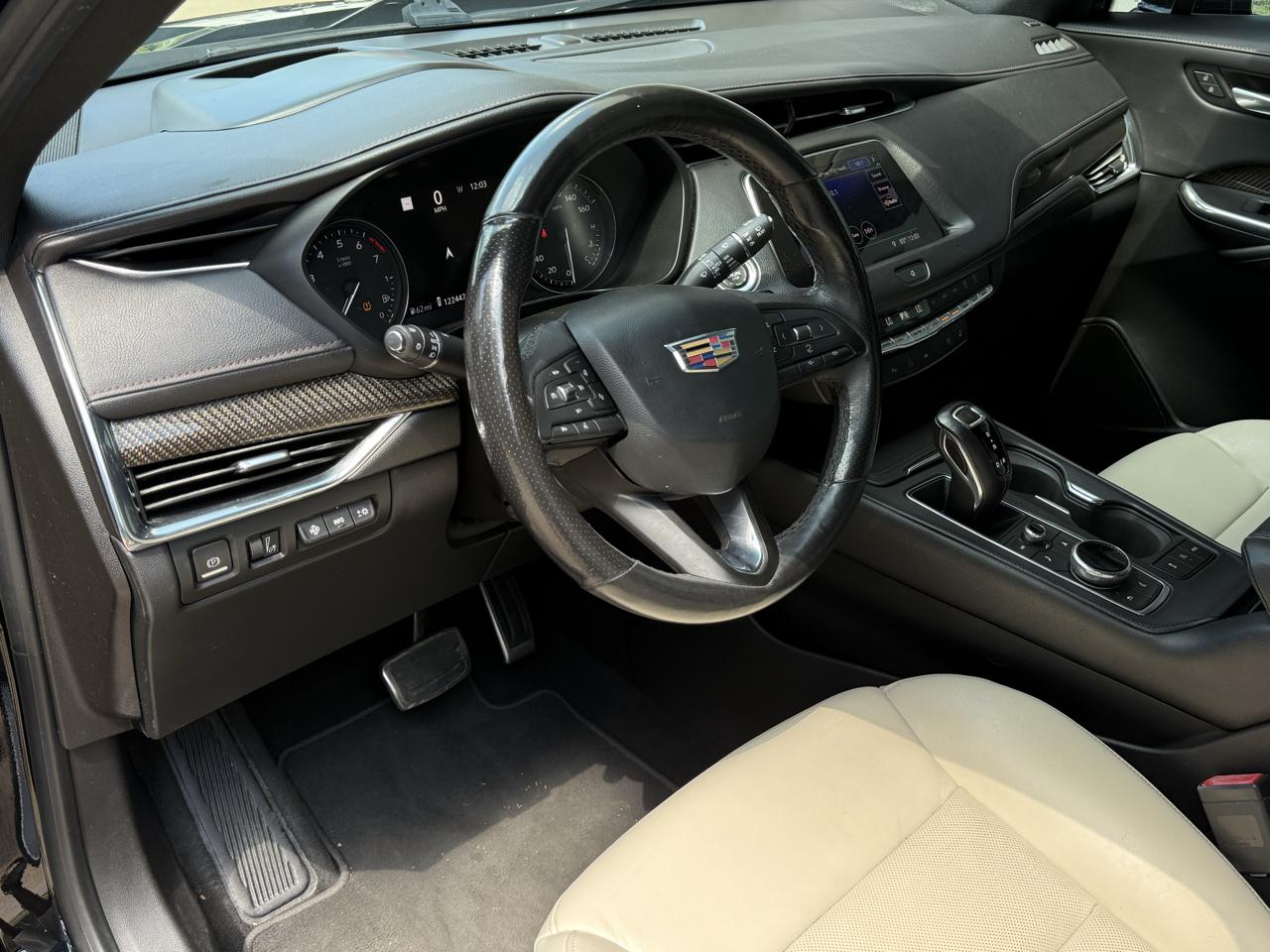 Cadillac XT4 FWD 4dr Sport 2019