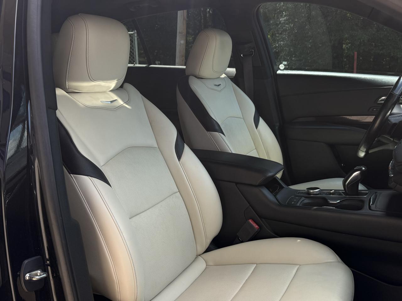 Cadillac XT4 FWD 4dr Sport 2019
