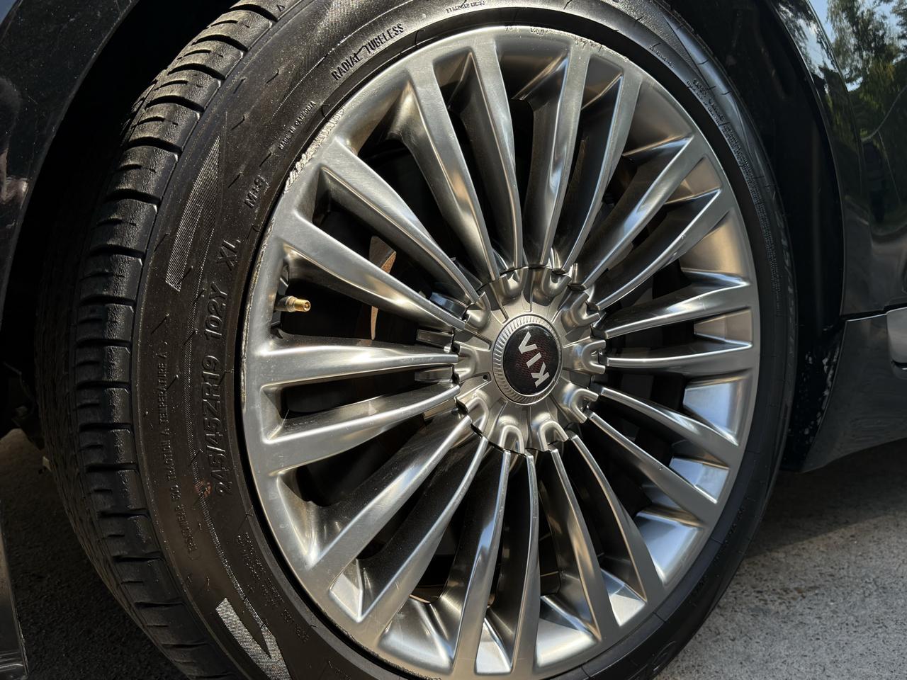 Kia K900 V6 Luxury 2019