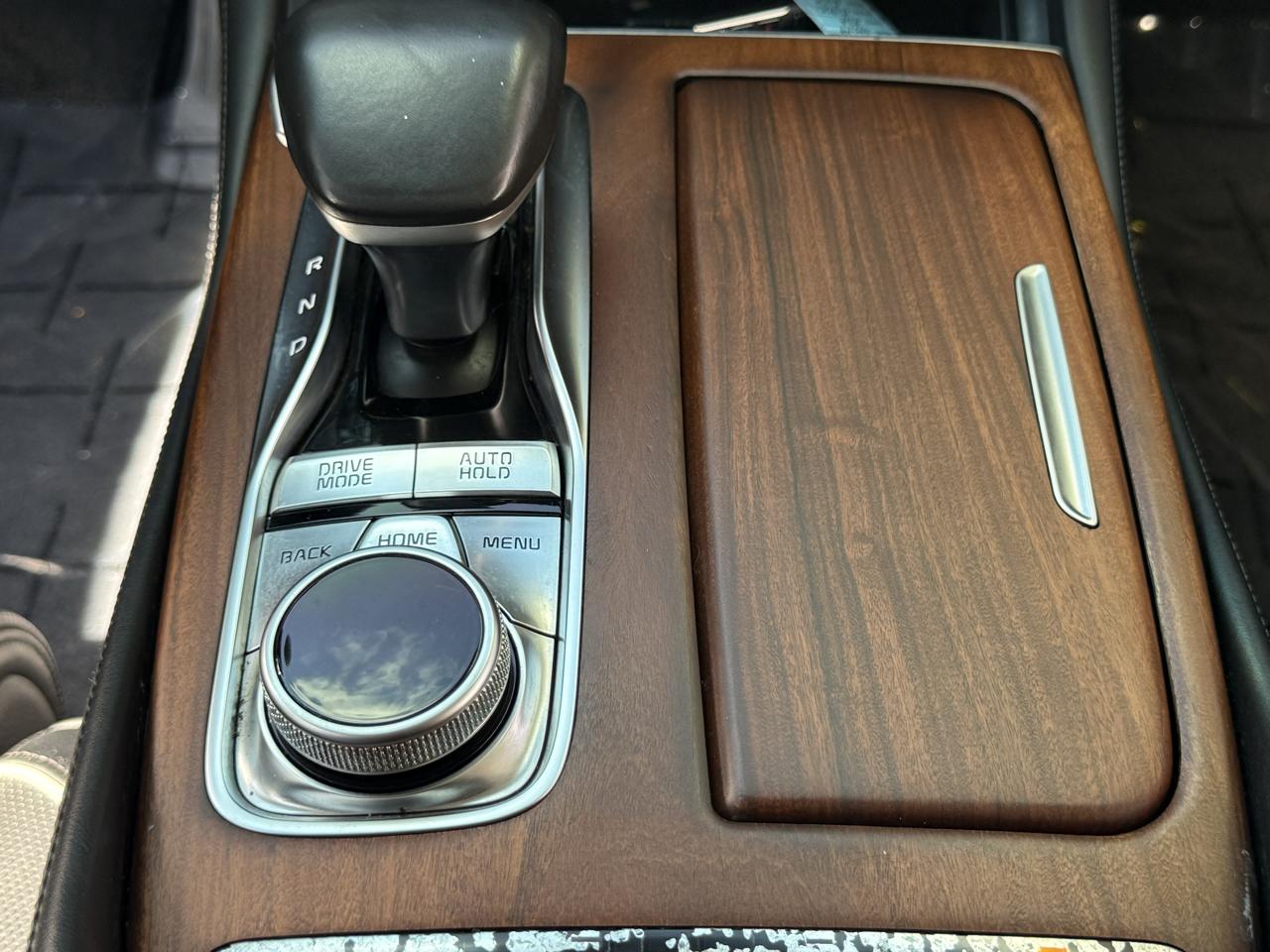 Kia K900 V6 Luxury 2019