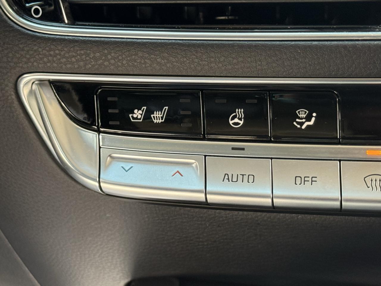 Kia K900 V6 Luxury 2019