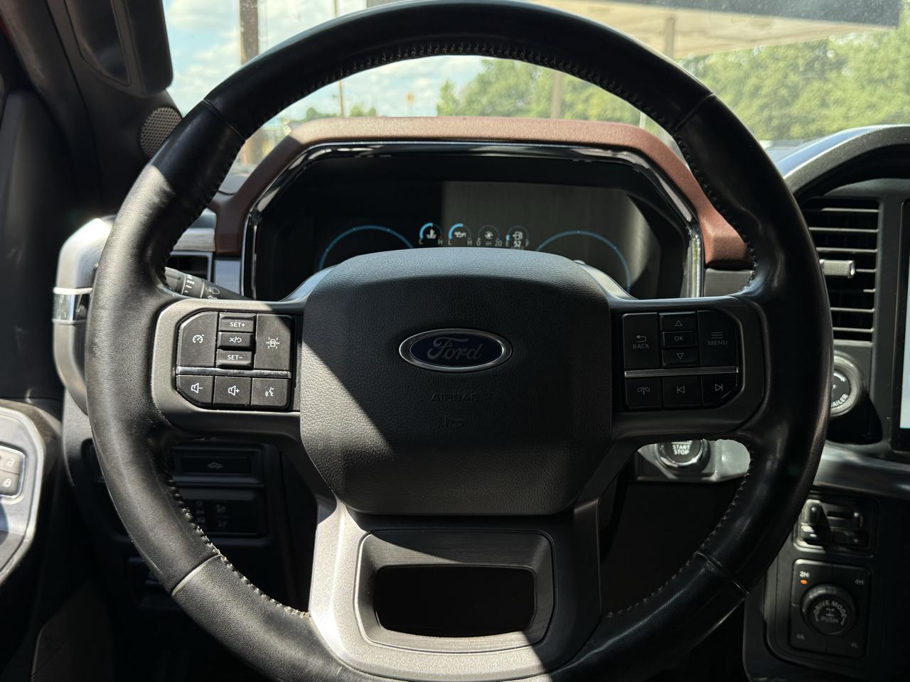 Ford F-150 Lariat 2WD SuperCrew 5.5' Box 2022