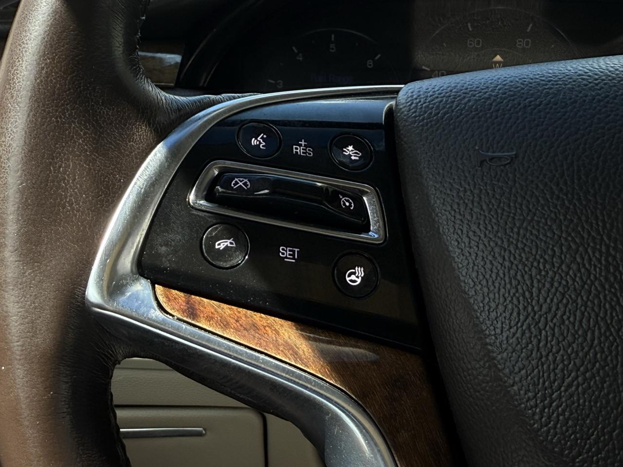 Cadillac XTS 4dr Sdn Premium FWD 2013