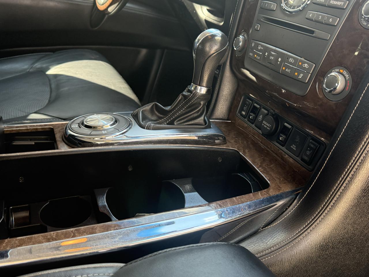 Infiniti QX80 RWD 2017