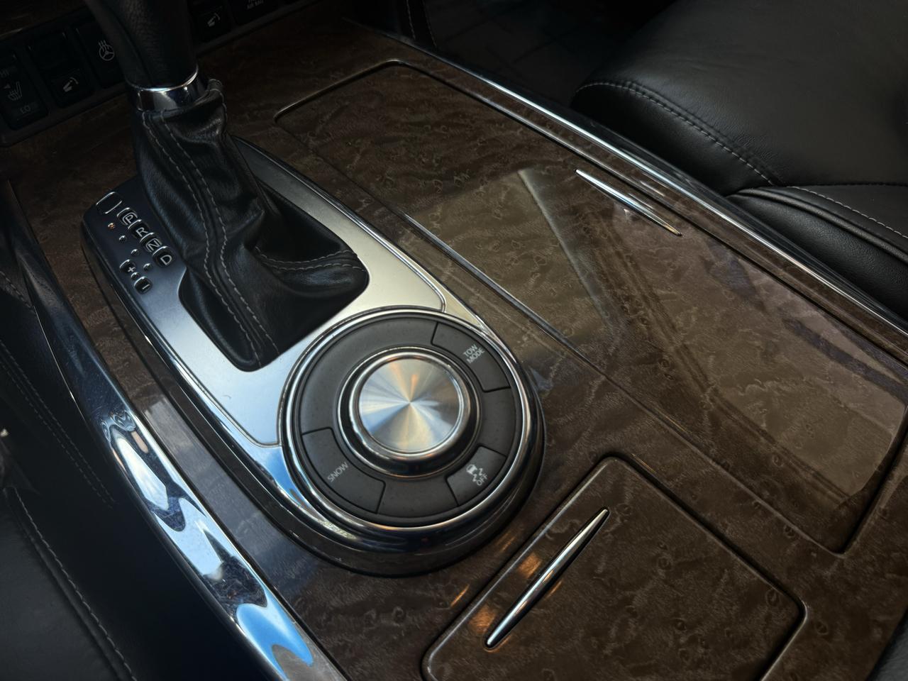 Infiniti QX80 RWD 2017
