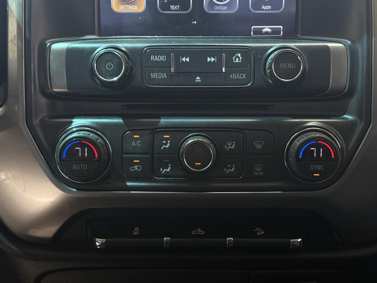 Chevrolet Silverado 1500 4WD Crew Cab 143.5" LT w/2LT 2018