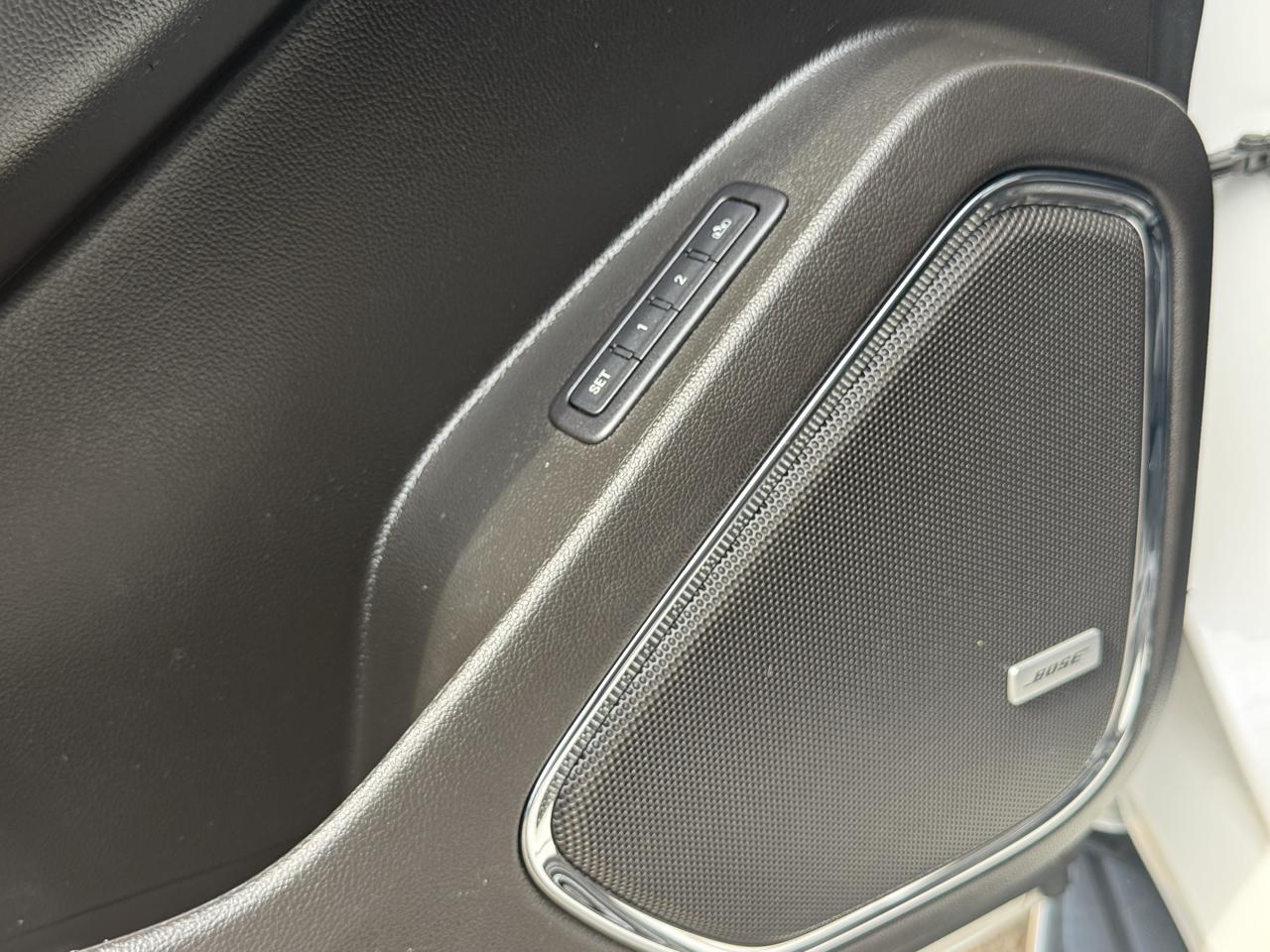 Chevrolet Tahoe 2WD 4dr Premier 2018