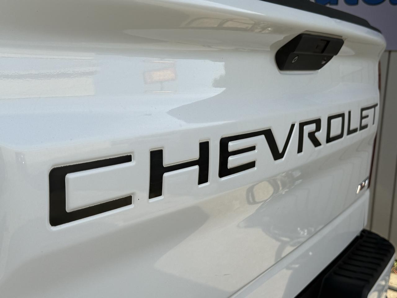Chevrolet Silverado 1500 4WD Crew Cab 147" RST 2020