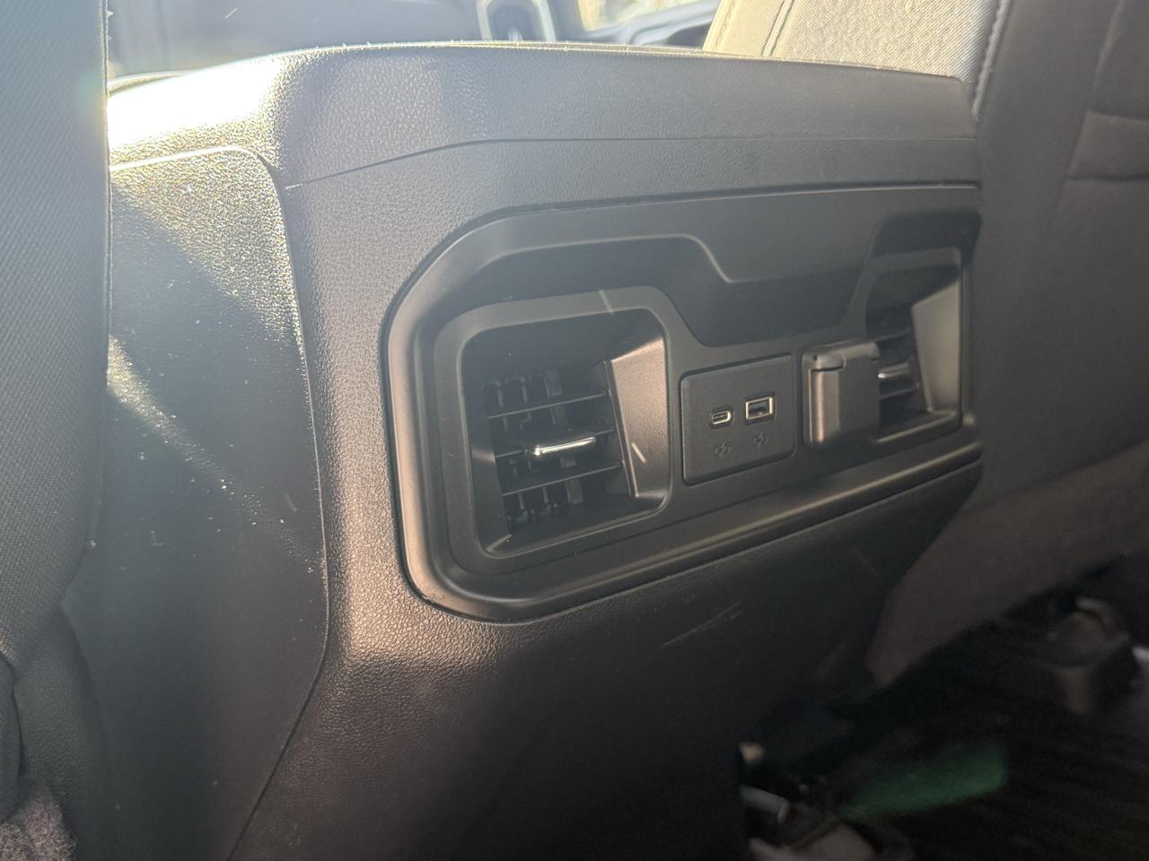 Chevrolet Silverado 1500 4WD Crew Cab 147" RST 2020