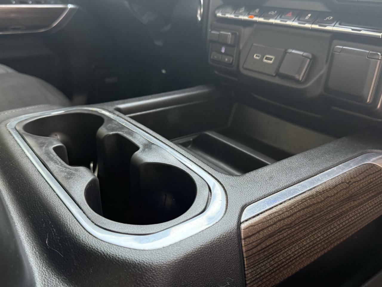 Chevrolet Silverado 1500 4WD Crew Cab 147" RST 2020