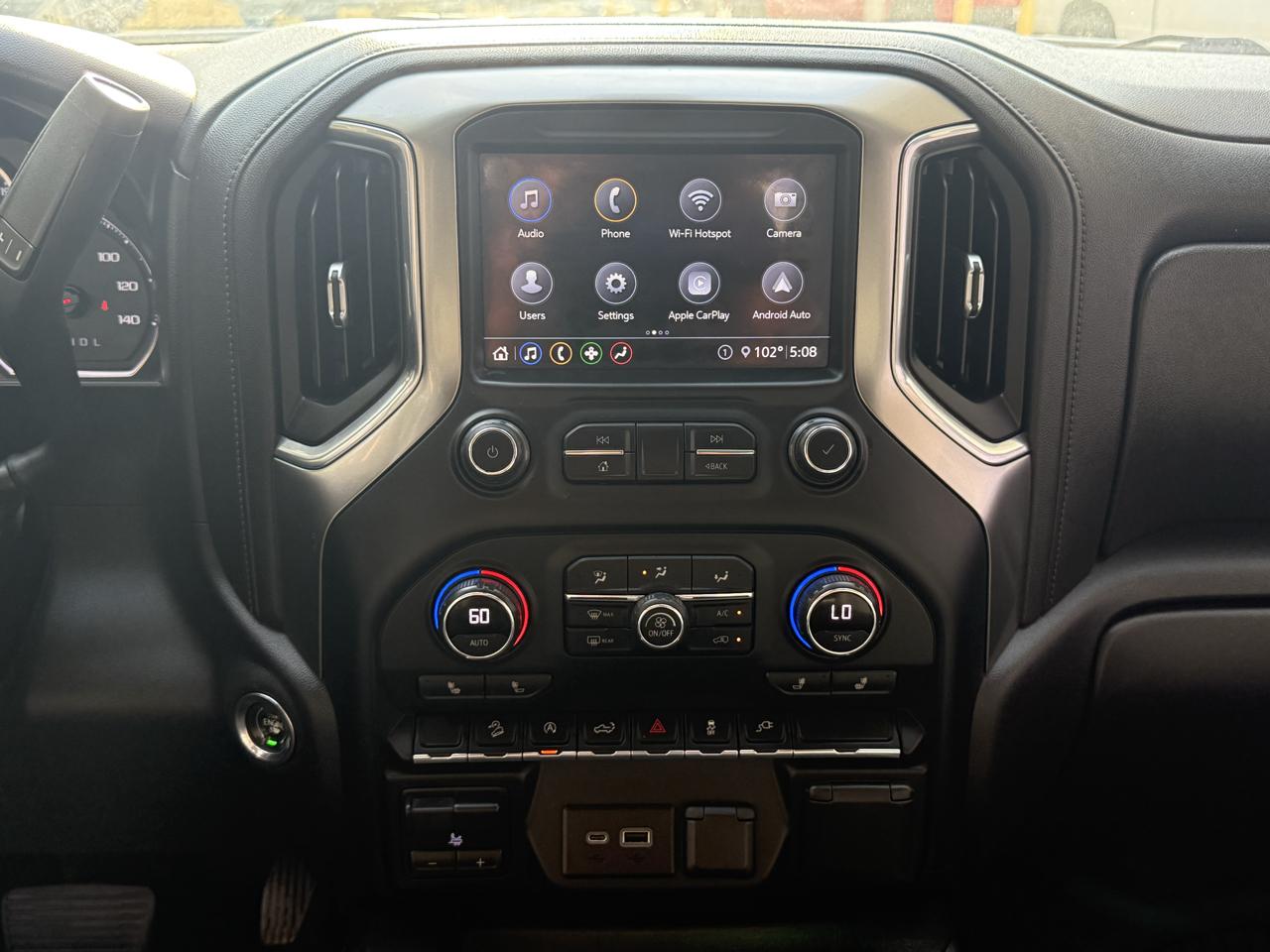 Chevrolet Silverado 1500 4WD Crew Cab 147" RST 2020
