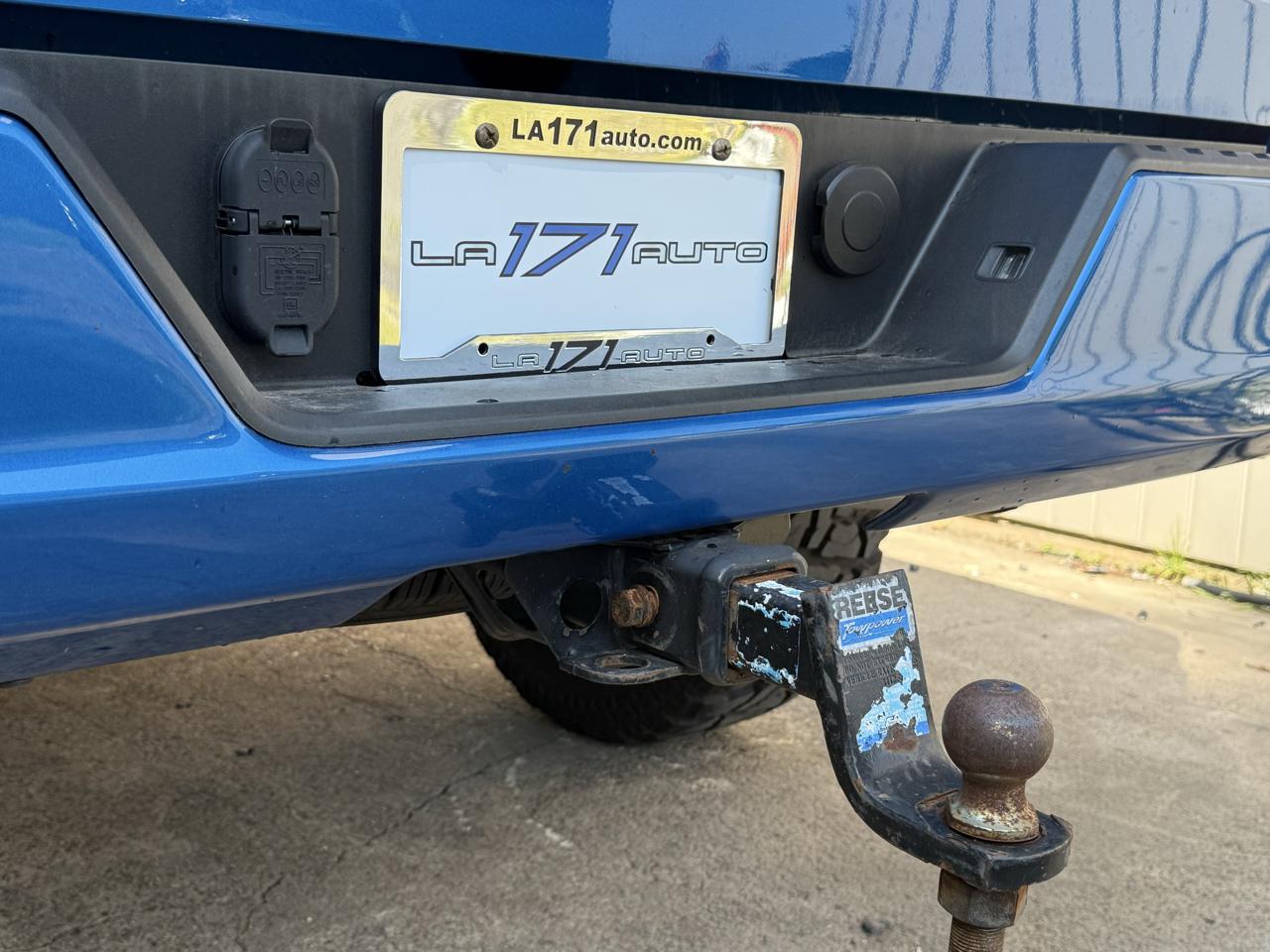 Chevrolet Silverado 1500 4WD Crew Cab 147" Custom 2022