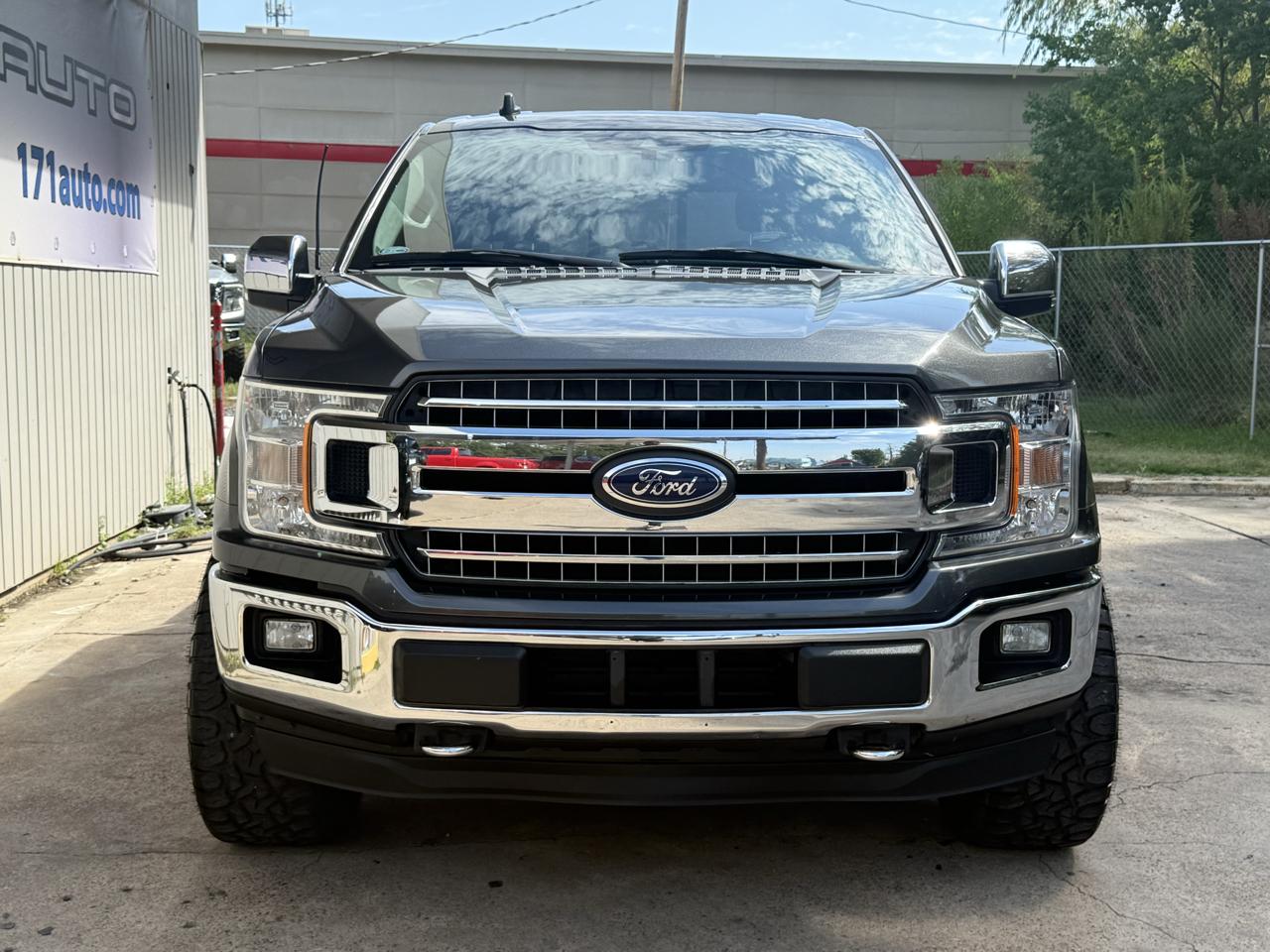 Ford F-150 Lariat 4WD SuperCab 8' Box 2019