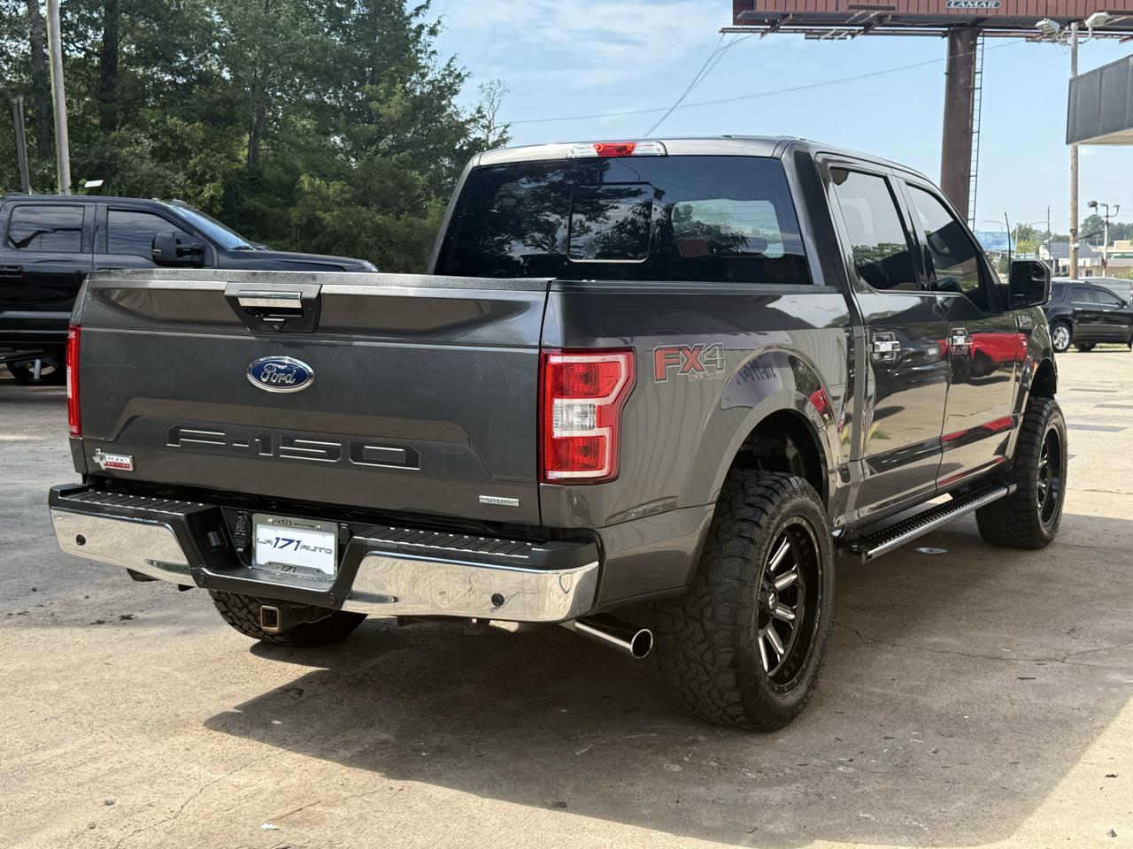 Ford F-150 Lariat 4WD SuperCab 8' Box 2019