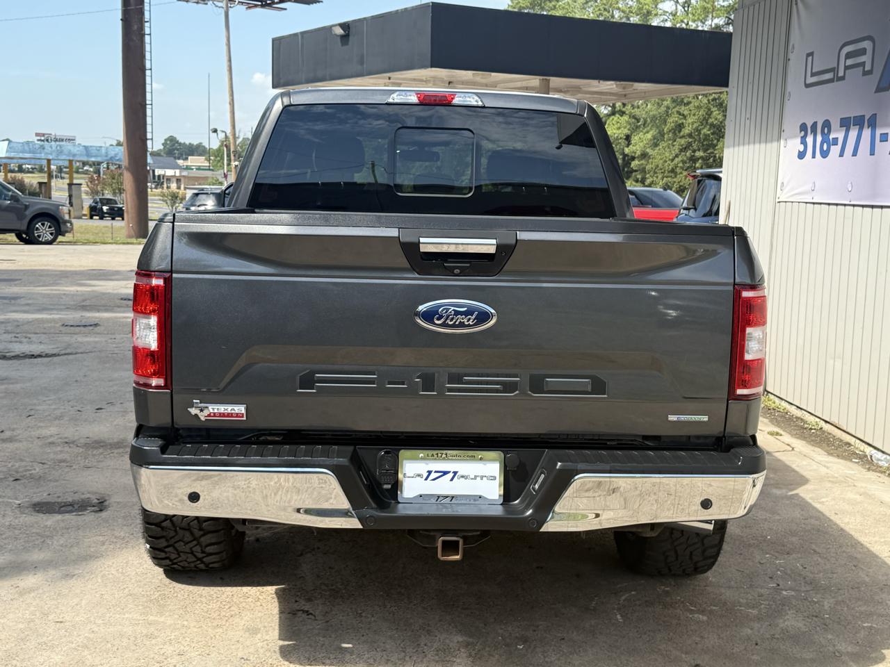 Ford F-150 Lariat 4WD SuperCab 8' Box 2019