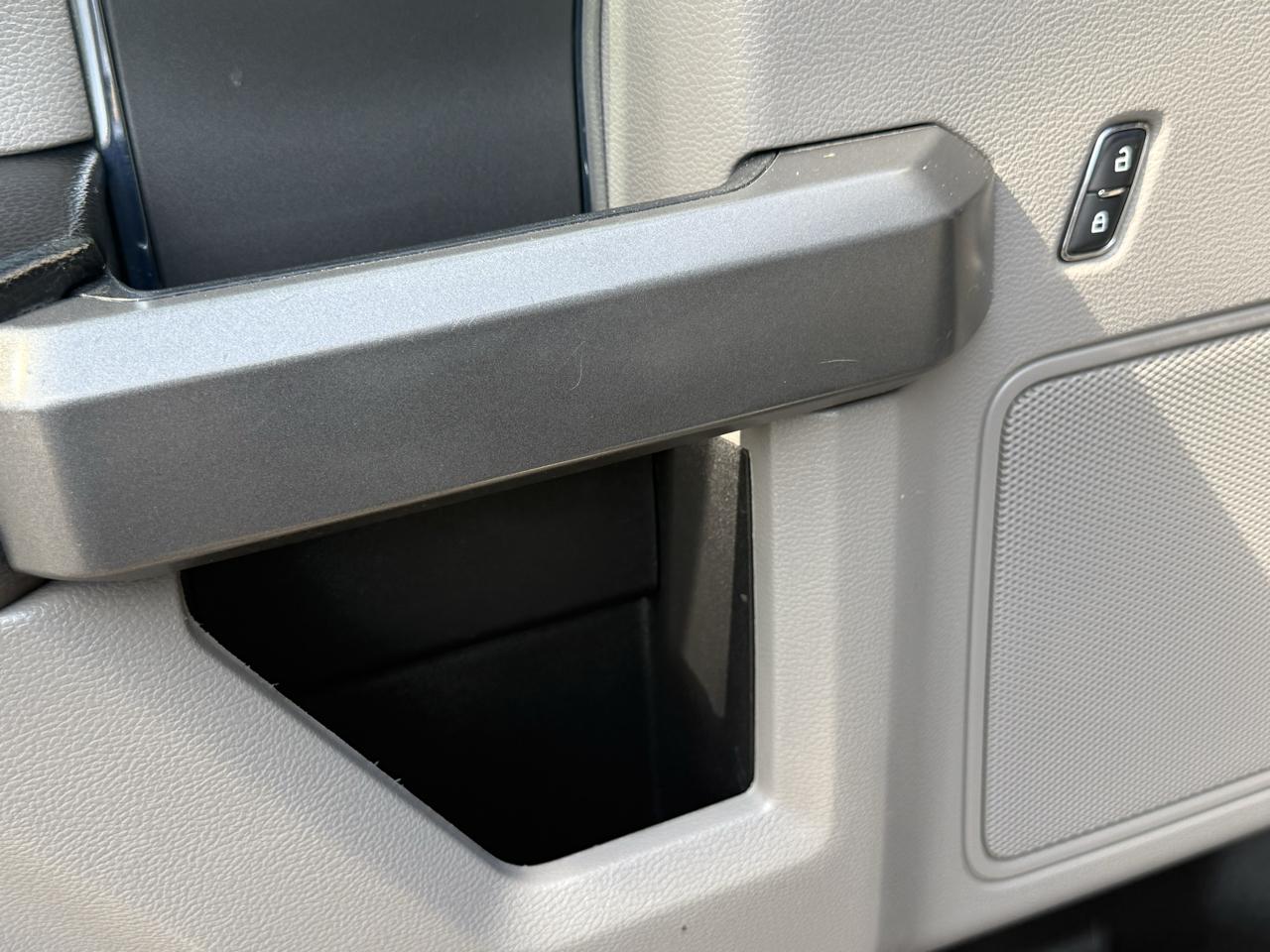 Ford F-150 Lariat 4WD SuperCab 8' Box 2019