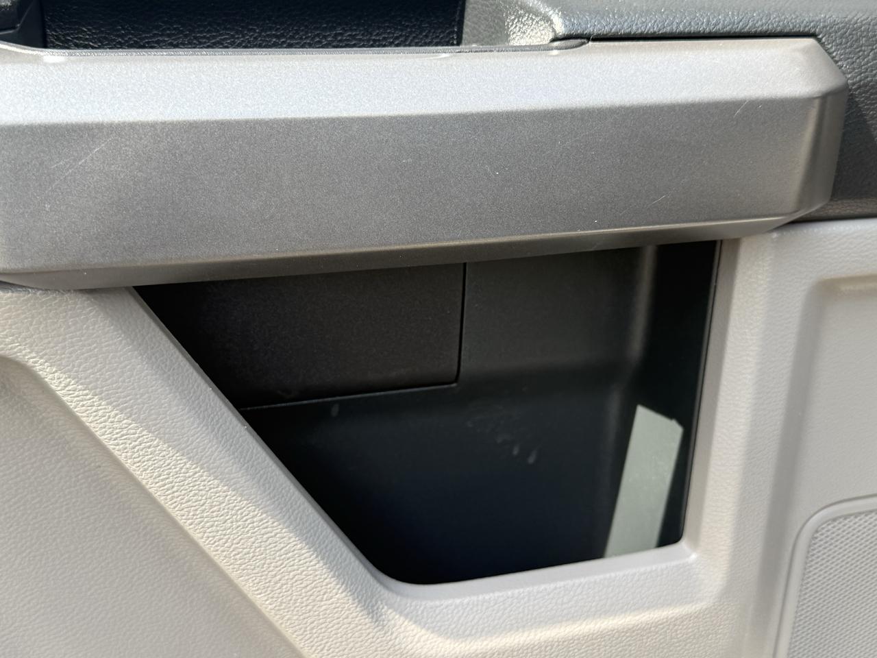 Ford F-150 Lariat 4WD SuperCab 8' Box 2019