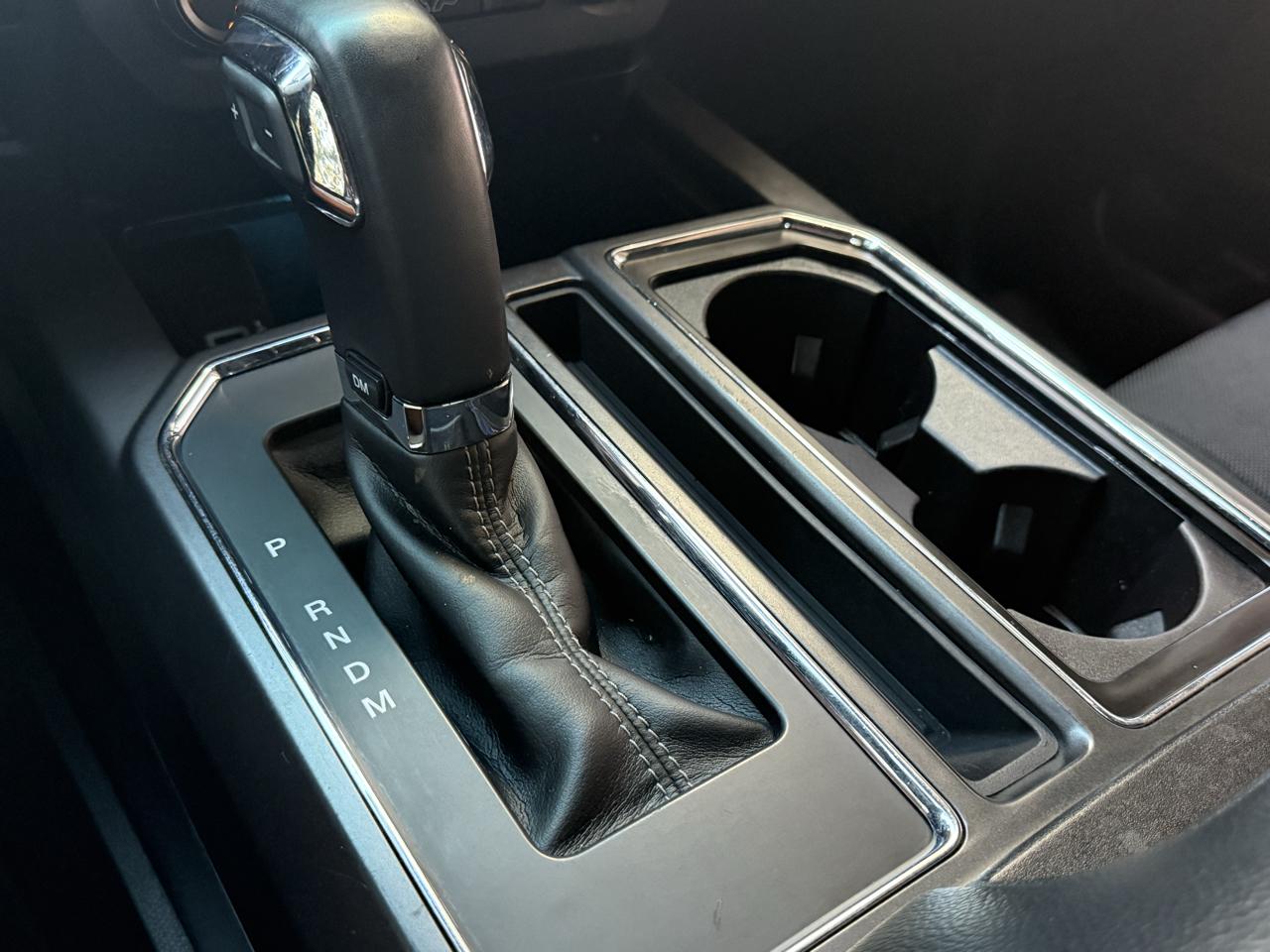 Ford F-150 Lariat 4WD SuperCab 8' Box 2019