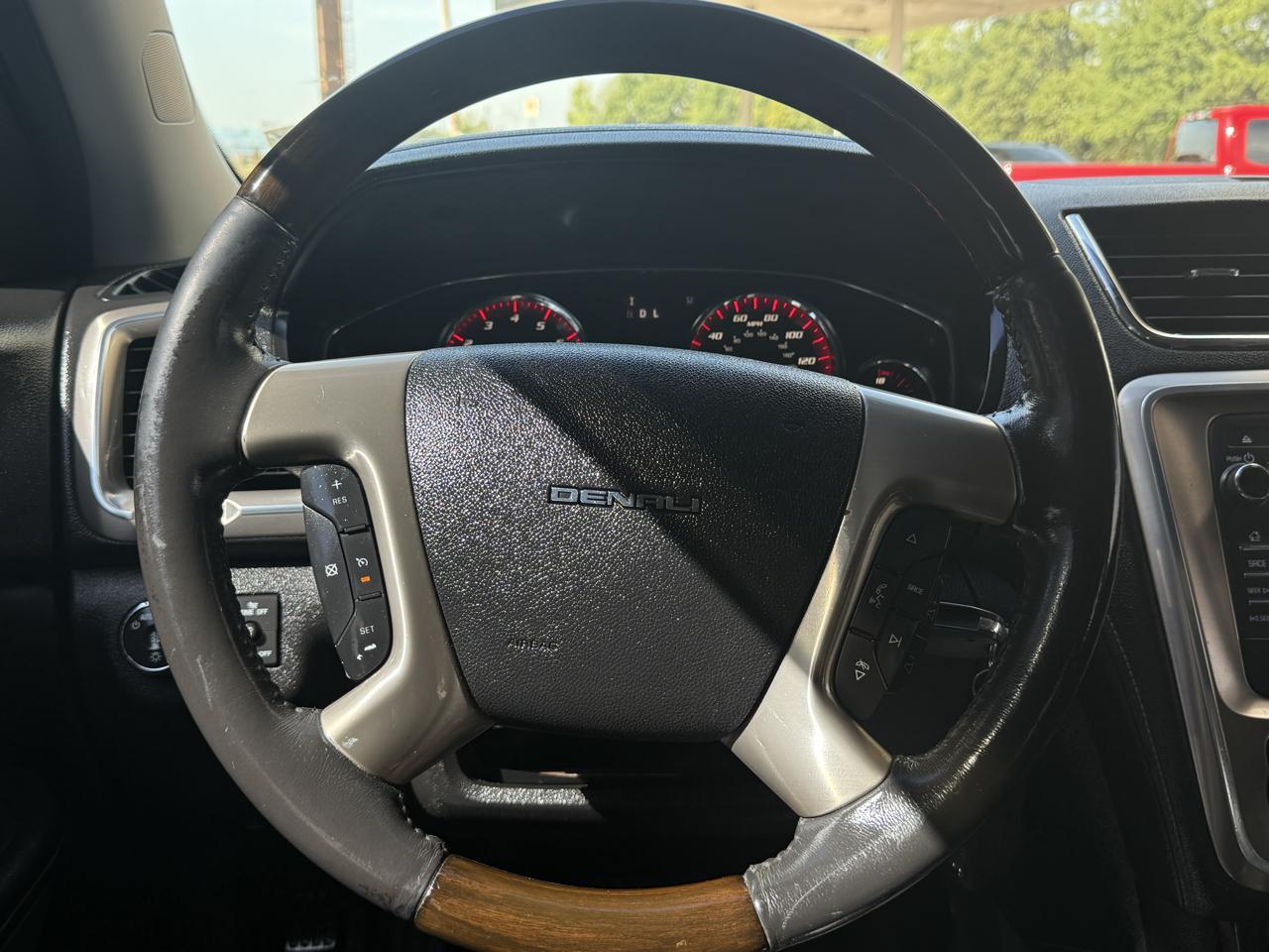 GMC Acadia AWD 4dr Denali 2014