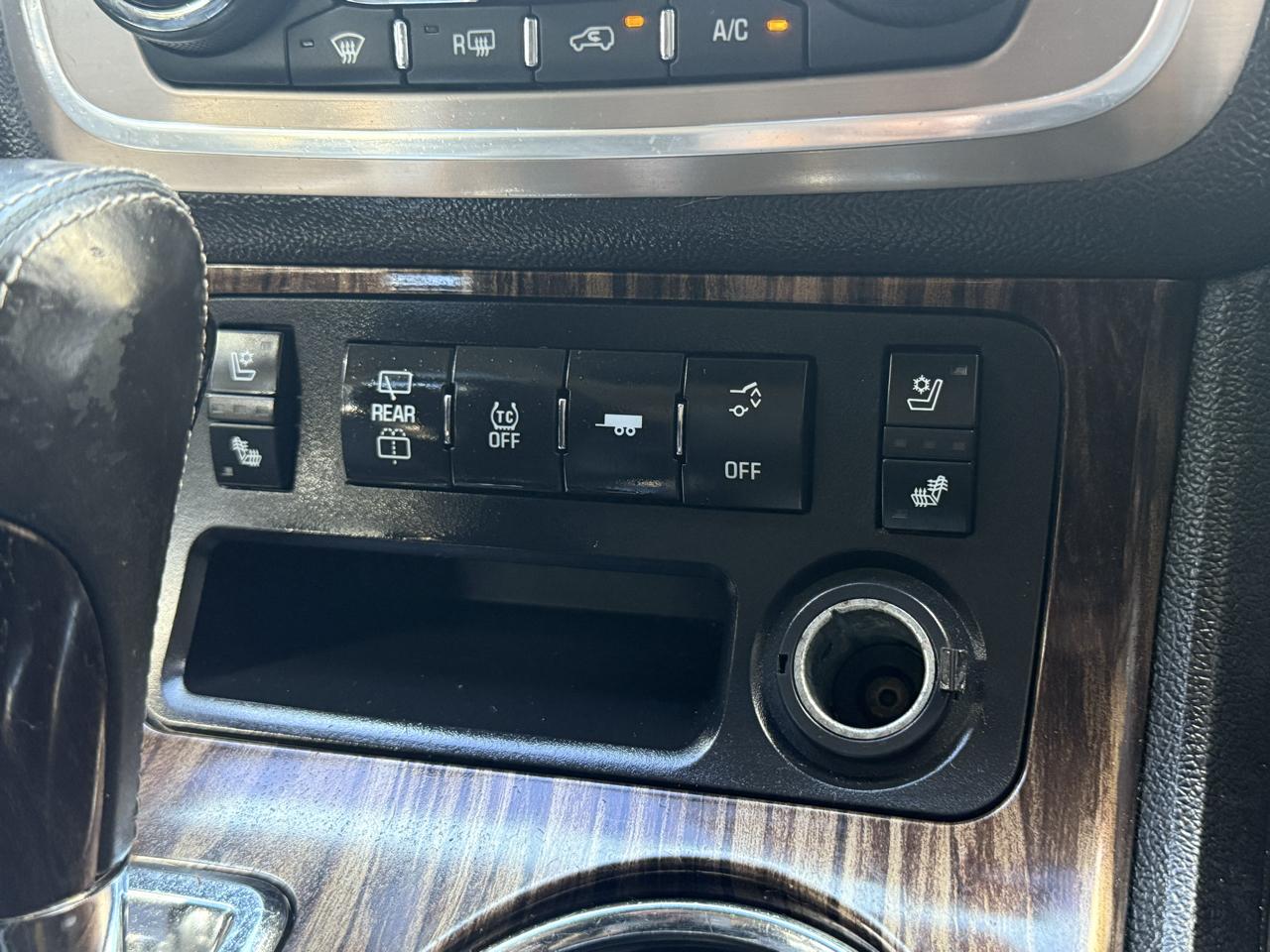 GMC Acadia AWD 4dr Denali 2014