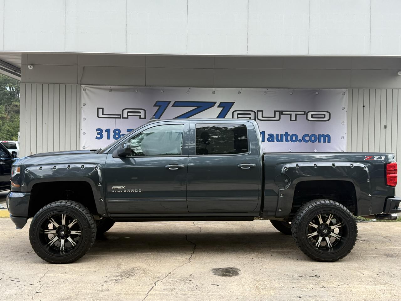Chevrolet Silverado 1500 4WD Crew Cab 143.5" LT w/2LT 2018