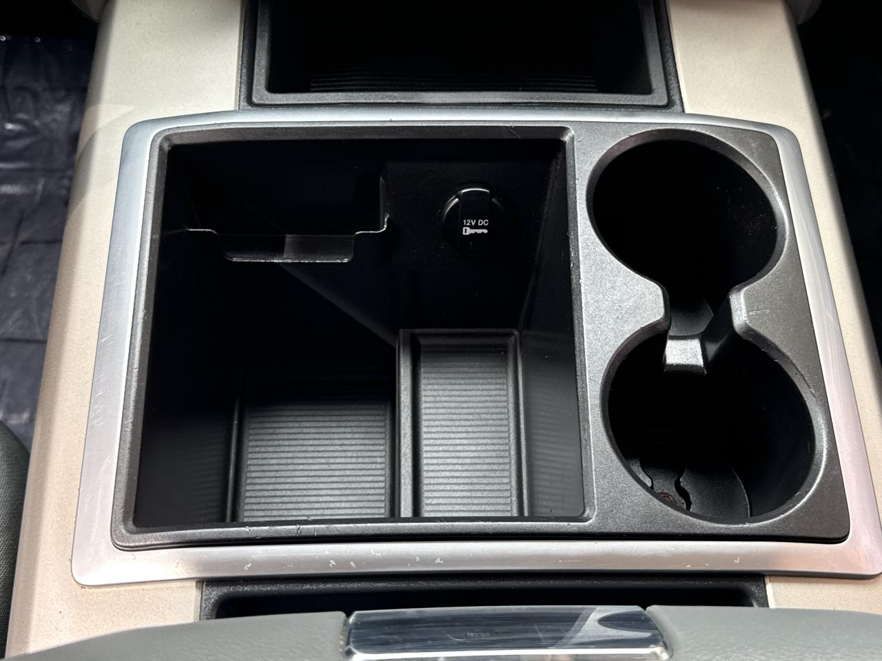 RAM 1500 2WD Crew Cab 140.5" Big Horn 2015