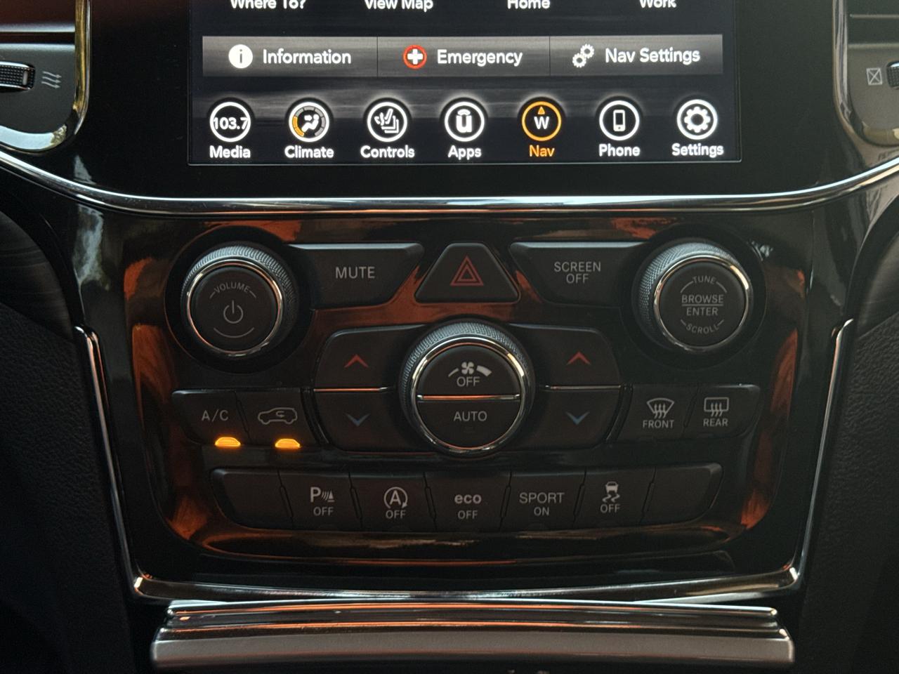 Jeep Grand Cherokee WK Laredo X 4x2 2022