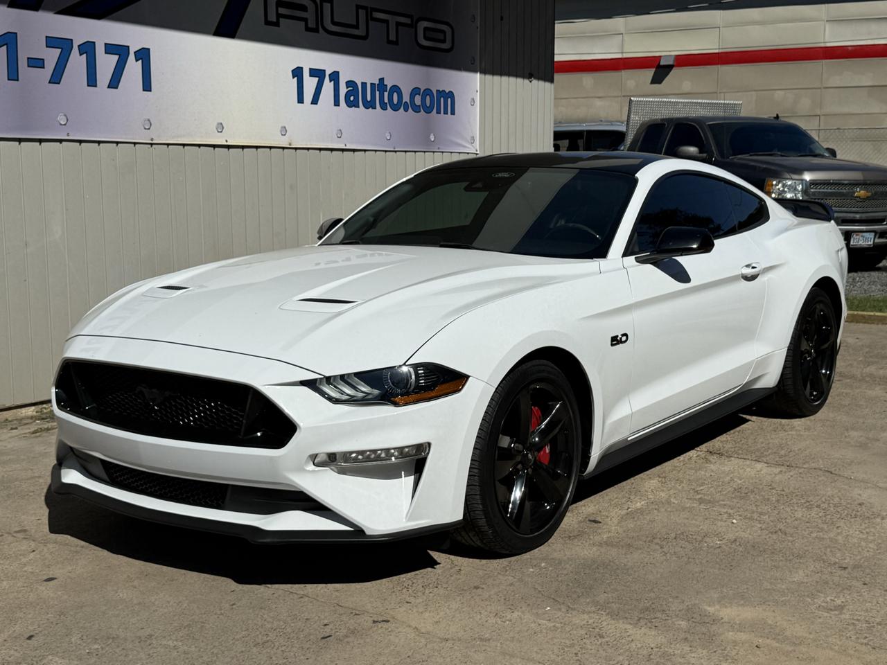  2022 Ford Mustang GT Premium Fastback RWD   