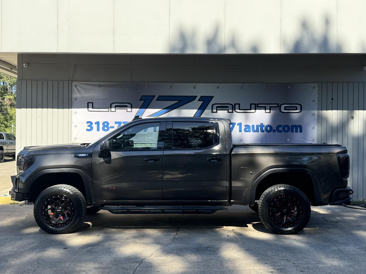 GMC Sierra 1500 4WD Crew Cab 147" AT4 2020